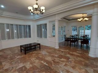HOUSE FOR RENT IN BF HOMES, PARAÑAQUE