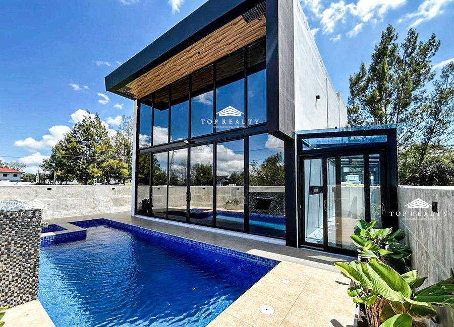 For Sale: 2 Bedrooms 2BR House and Lot in Tagaytay City at Pueblo Del Sol Subdivision