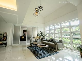 3BR House and Lot For Sale - Merville Park Parañaque