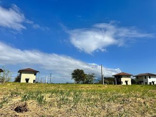 KA - FOR SALE: 193 SQM Residential Lot in Avida Woodhill Settings Nuvali, Calamb