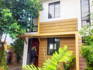 Fully furnished House for Rent in Cordova, Cebu City with 2-3 car parking