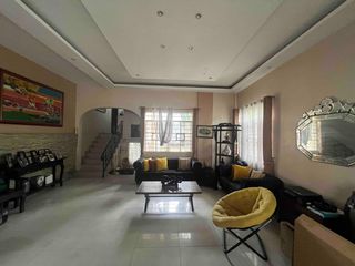 FOR SALE/LEASE - House and Lot in St. Ignatius, Quezon City