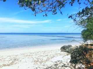 🍁 For Sale: Beachfront Property in Calatagan, Batangas (With Private Beach)
