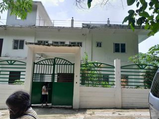 4 Storey Furnished House and Lot For Sale in Woodlands Tagaytay Ridge