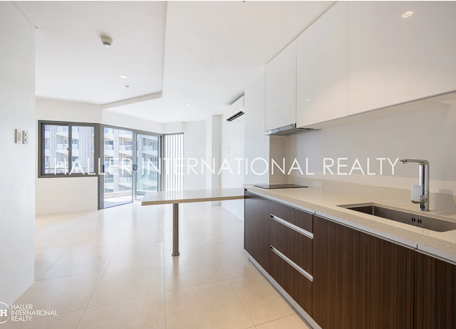 Unit 11X Tambuli Seaside Living Tower E | Mactan Cebu