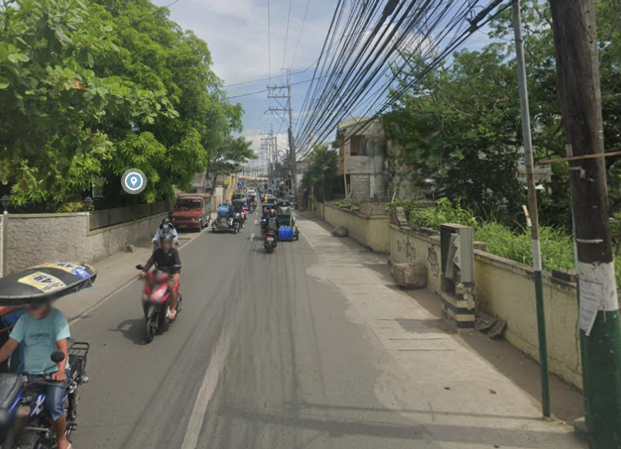 FOR SALE - With old ancestral house in Malolos, Bulacan