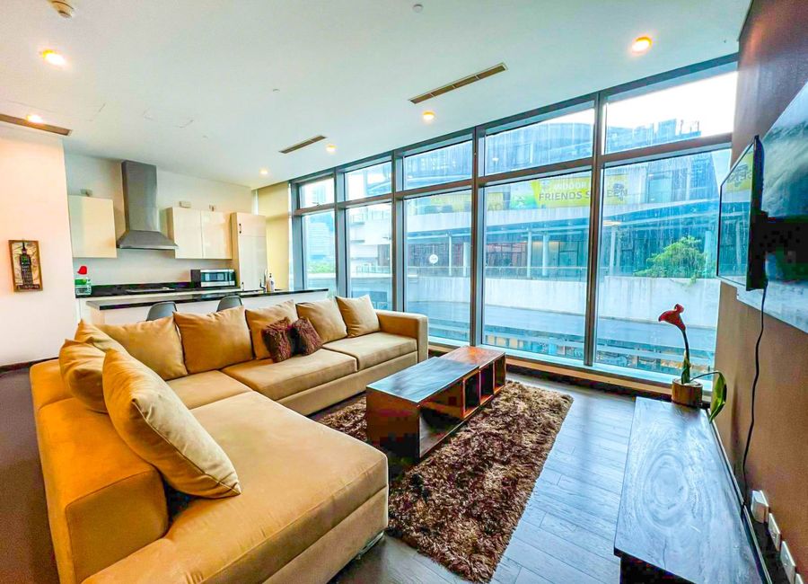 RUSH SALE! Fully furnished 1-Bedroom 1BR Condo for Sale in Makati City at Trump Tower