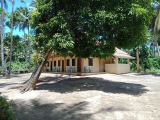 Beautiful 5416 sqm ( .54 hector ) ( 1.3 acres ) Property, House & Buildings