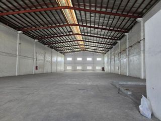 1,300sqm CLEAN WAREHOUSE in Valenzuela FOR LEASE