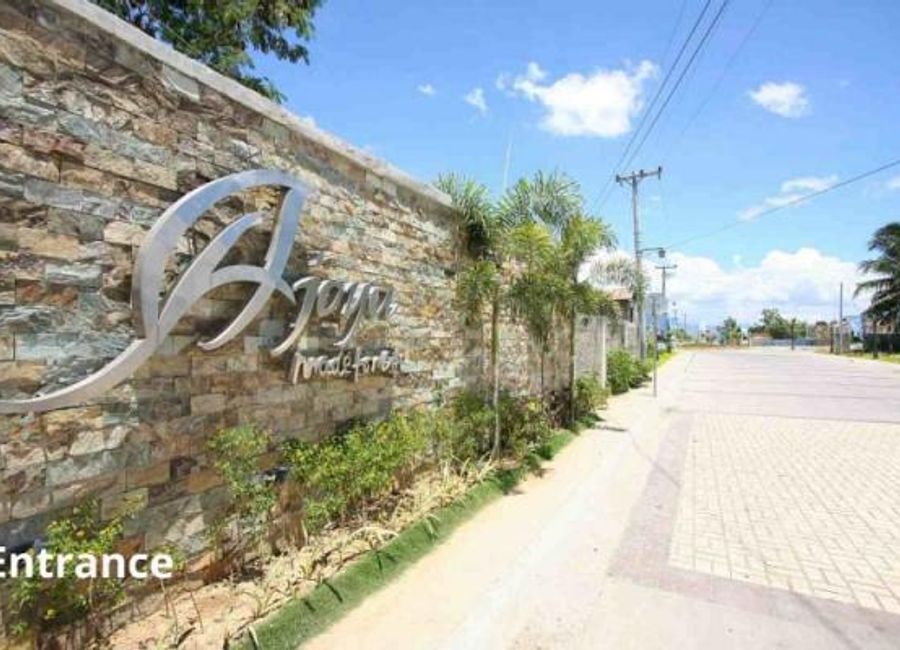 Residential Lot in Ajoya Subdivision in Cordova