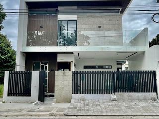 BRANDNEW TWO STOREY HOUSE IN PAMPANGA