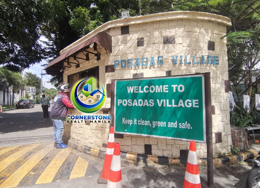 F O R S A L E Posadas Village Sucat Muntinlupa - 300 sqm Vacant Residential Lot