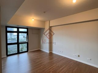 FOR RENT Bare Studio Unit in Travertine at Portico, Pasig City