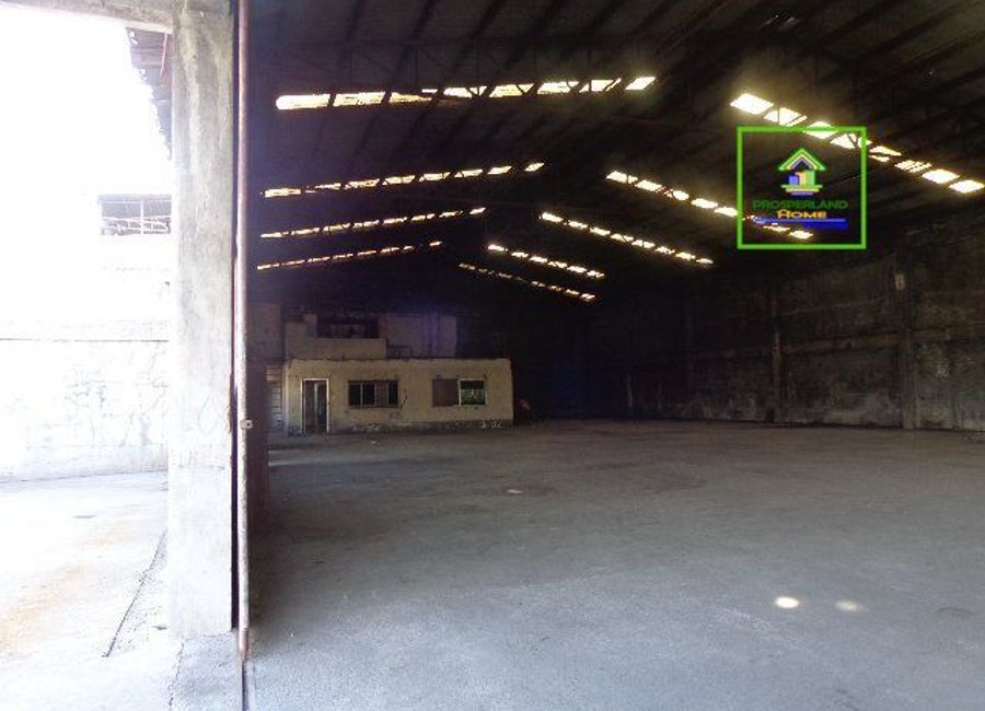 Lot with Warehouse for Sale in Malabon