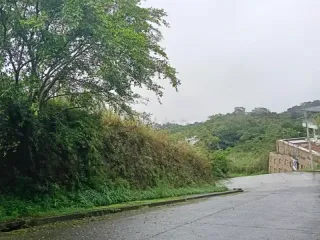 Metro Baguio - 518 SQM Prime Lot W/in a Private Subdivision the Pinewoods Corner Lot