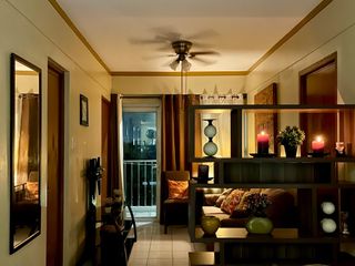 For RENT : 3-BR condo unit at Woodsville Viverde Mansion in Merville, Parañaque