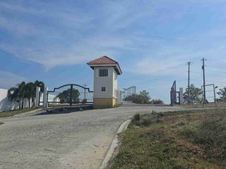 150 SQM. TITLE Residential Lot for sale in DOLPHYVILLE ESTATE Calatagan Batangas near BEACH