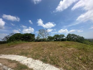 LOT FOR SALE: 796sqm Prime Residential Lot in Silang, Cavite - Lanewood Hills