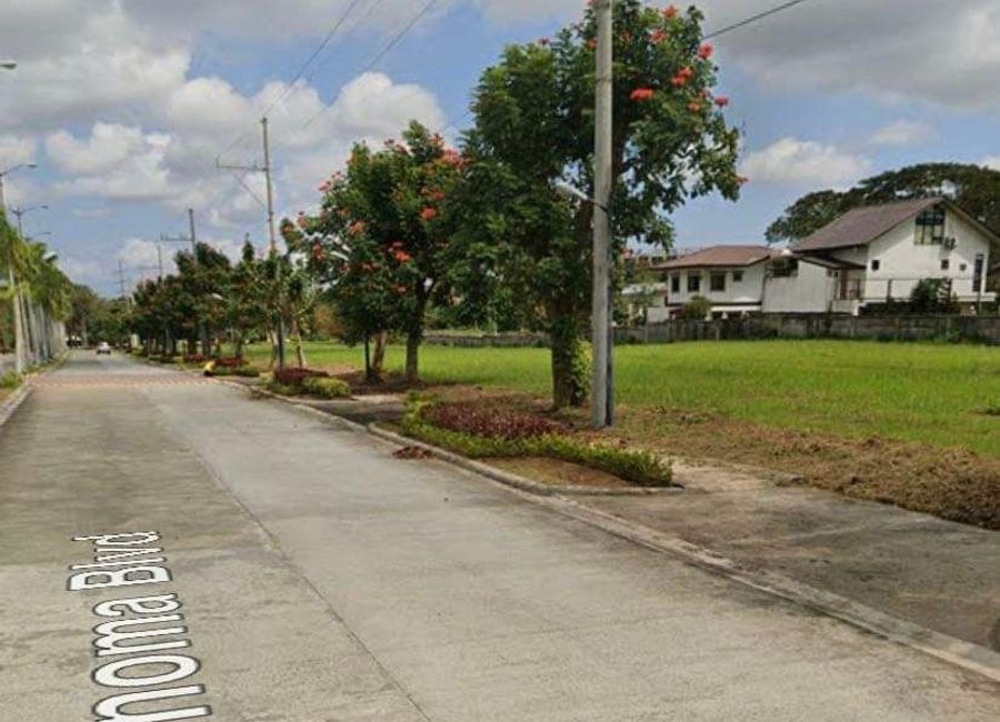 For Sale The Sonoma Commercial Lot in Nuvali Sta Rosa Laguna Makati of the South