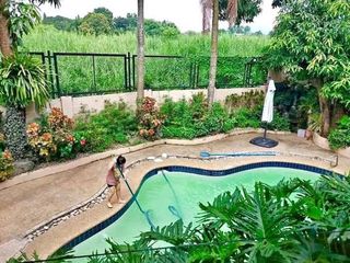 PN55734 House w/ Swimming Pool for Rent FILINVEST 2 QC!