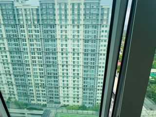 For SALE 2 bedrooms RFO Condominium in along EDSA makati rent to own RFO condominium pet friendly near Ayala Greenbelt Ready for occupancy