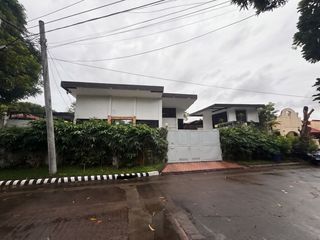 MERVILLE PARK Located within the Executive Row  MODERN HOUSE FOR SALE