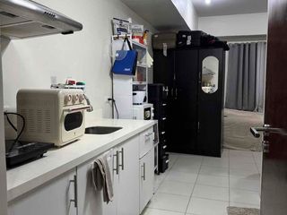 Zitan Studio Unit for Sale
