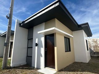 For Rent Bungalow House and Lot in Capas Tarlac