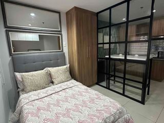 Studio Unit for rent in The Midpoint Residences