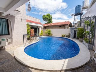 MERVILLE PARANAQUE HOUSE FOR SALE WITH POOL, 348sqm Lot