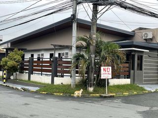 For Sale 3 BR House and Lot Beautiful Well Maintained Bungalow - near BF RESORT Paranaque City, Metro Manila
