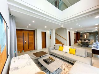 For Sale: 5 Bedroom 5BR Brand New Townhouse House in New Manila, Quezon City