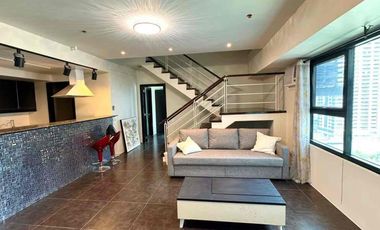 4BR Loft in The Fort Residences Burgos Circle BGC for Sale