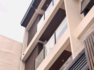 Townhouse for sale in Mandaluyong City (High-end)