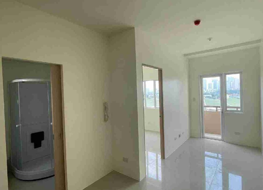 Sunny Ridge Residences 2BR bldg 2 condo unit for sale in Mandaluyong