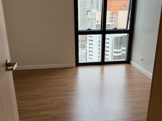 3BR Gentry Brand New Alveo 124 sqm Narciso Realty