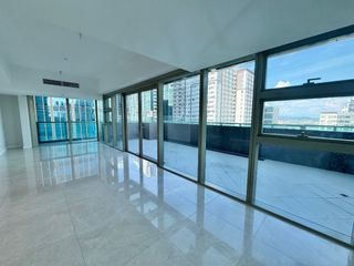 GRAND HYATT RESIDENCES South Tower
