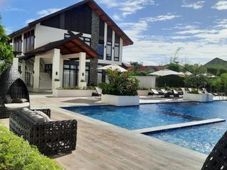 Resort Living for Only ₱18K/Month — Fully Furnished 1BR in Mactan, Cebu!