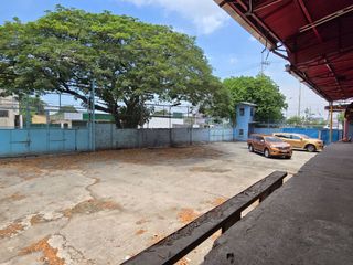 Office-Warehouse near Ninoy Aquino Airport, Sto. Nino, Paranaque City, Metro Manila