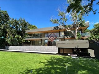 FOR SALE Spacious Modern 5BR House in Tali Beach, Nasugbu Batangas