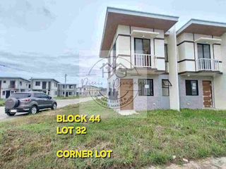 Corner House in Casa Mira Iloilo - Rush Sale!