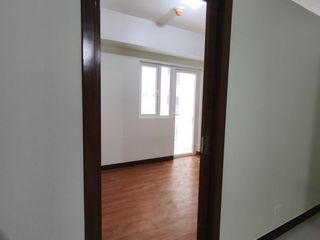 CONDO FOR SALE ALONG TAFT BUENDIA PASAY CITY QUANTUM RESIDENCES