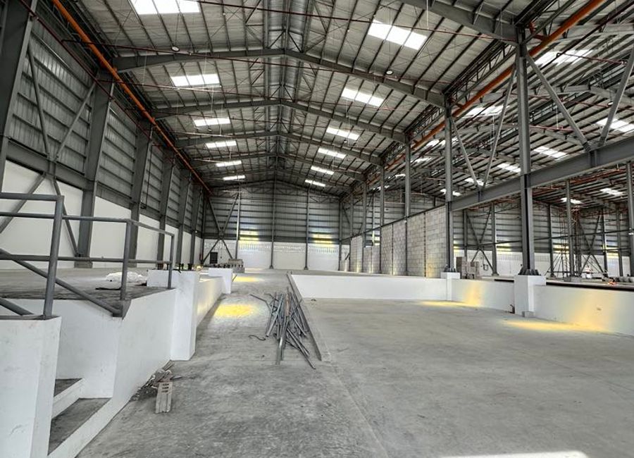 For rent newly built warehouse near Sta Ines Exit Mabalacat City Pampanga