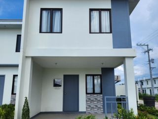 For sale Loft Townhouse unit in  Mabalacat City Pampanga