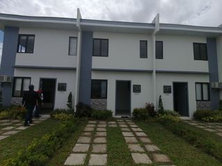 For sale Loft Townhouse inner unit in  Mabalacat City Pampanga