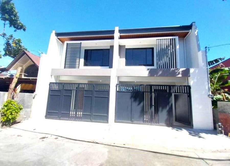 For Sale Affordable Two (2) Storey Duplex House in Molino 3 Bacoor Cavite City