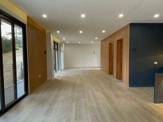 Six- Bedrooms Newly Built House in Baguio City