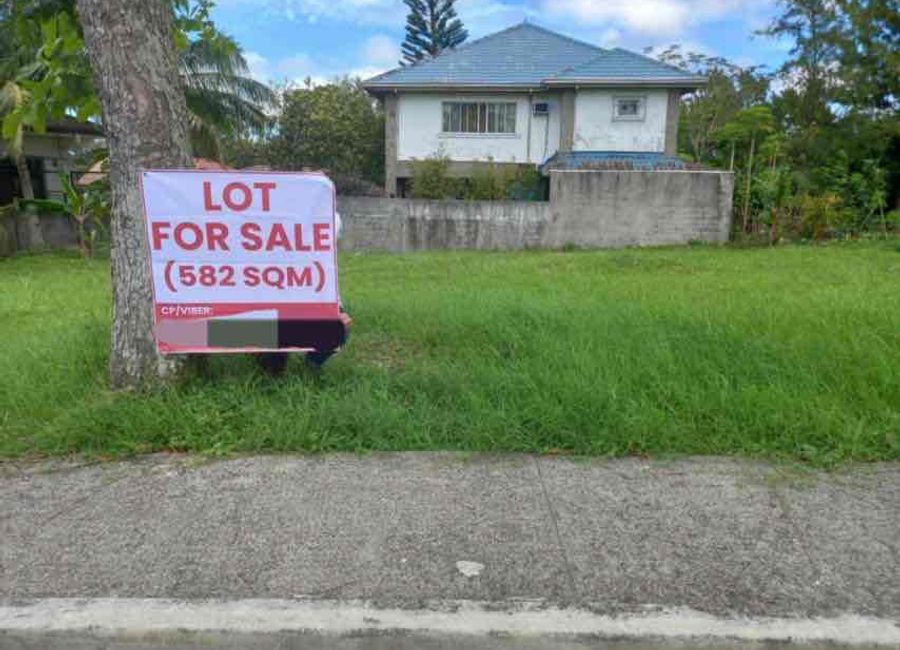 LOT FOR SALE 582 SQM, Residential lot