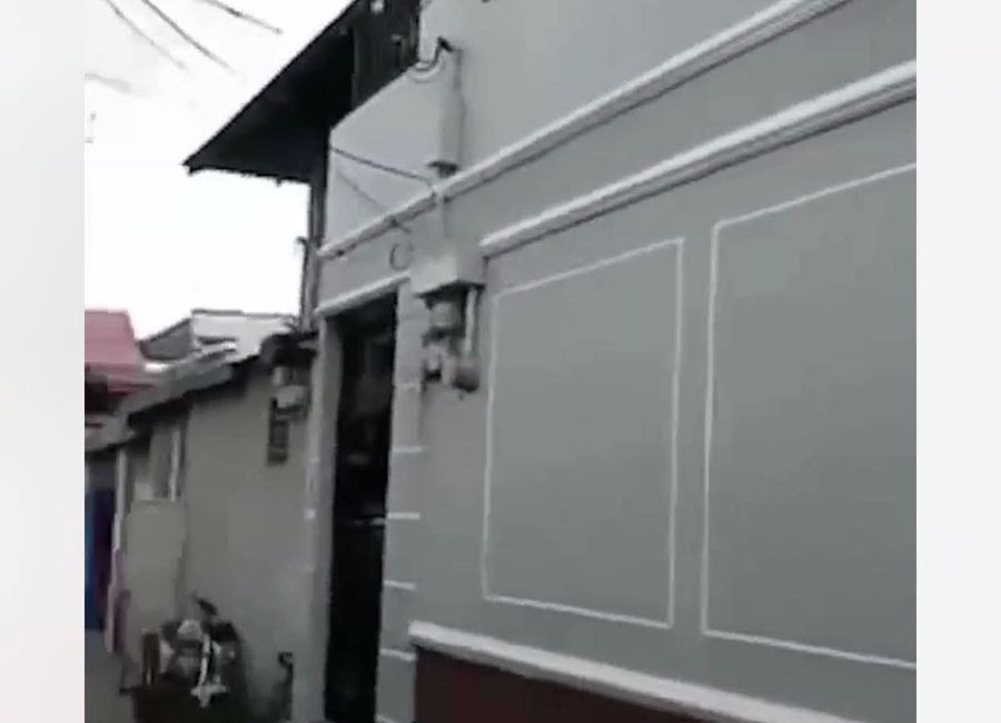 FOR SALE 5 DOOR APARTMENT INCOME GENERATING PROPERTY IN ANGELES CITY NEAR AUF