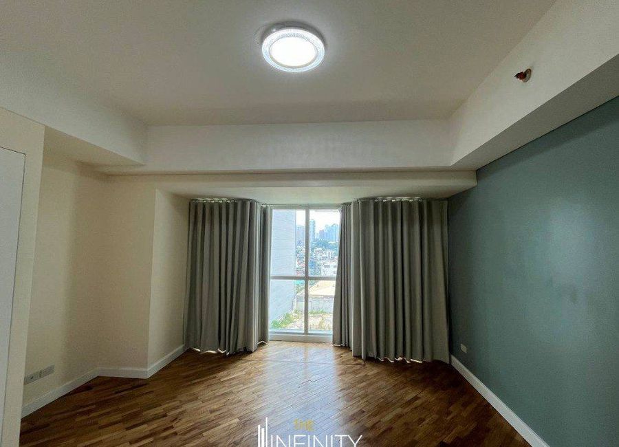 1 Bedroom For Sale in The Manansala, Makati City